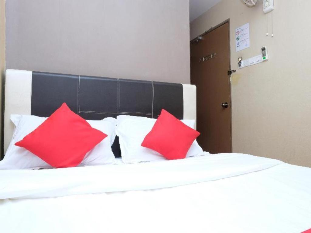 Oyo 44123 Hotel Al-Saif Kuala Kerai Exteriér fotografie